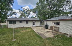 120 GROW Lane, Streamwood, IL 60107
