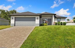 2422 NW 21st Avenue, Cape Coral, FL 33993