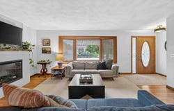 214 Noel Way, Verona, WI 53593