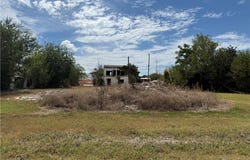 66 N Johnson Street, Alice, TX 78332
