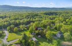 2 Mountain View Pl N Place N, New Paltz, NY 12561