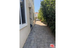 433 S Doheny Dr, Beverly Hills, CA 90211