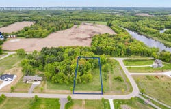 2110 PENINSULA PLACE, Junction City, WI 54443