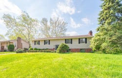 3647 E Galbraith Road, Amberley, OH 45236