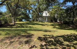 224 Avenue A SE, Lafayette, AL 36862