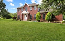 1503 Nottingham Drive, Warrensburg, MO 64093