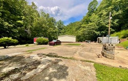 73 Hillside Drive, Forest Hills, KY 41527