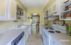 1481 N Saxony Drive SE, Grand Rapids, MI 49508