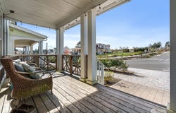 11 Horizon Street, Pacific Beach, WA 98571