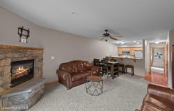 92 Lookout Peak Dr, Pinehurst, ID 83850