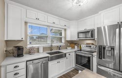 1833 Hunters Path, Ft Walton Beach, FL 32547