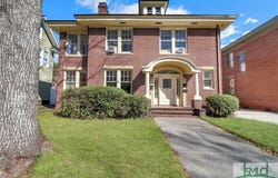 210 E 48th Street, Savannah, GA 31405