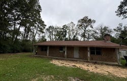 1506 Hopkins, Jasper, TX 75951-5210