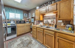 450 S 12th Street, Slaton, TX 79364