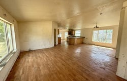 5250 Redwood Avenue, Grants Pass, OR 97527