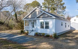 24095 WILLIS ST, PARKSLEY, VA 23421