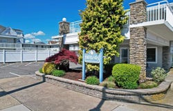 900 Wesley Ave, Ocean City, NJ 08226