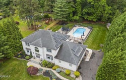 6 Overlook Drive, Jackson, NJ 08527