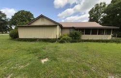 2651 Jay Road, Brewton, AL 36426