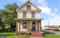 201 WASHINGTON STREET, CAMBRIDGE, MD 21613