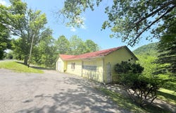 12509 Sam Snead Hwy, Warm Springs, VA 24484