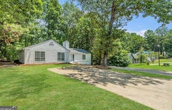 5426 Glen Haven, Atlanta, GA 30349