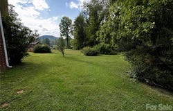 440 Old US 19e Highway, Spruce Pine, NC 28777