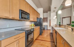 109 W Washington Avenue, Jackson, MI 49201