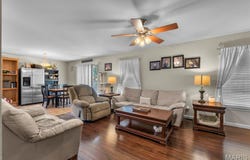 229 Greenbrier Drive, Cape Girardeau, MO 63701