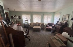 339 Frankwood Avenue N, Sanger, CA 93657