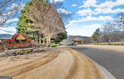 0 Golden Delicious, Clarkesville, GA 30523