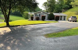 236 Short Branch, Meally, KY 41234