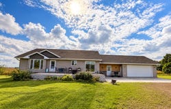 17340 V Avenue, Steamboat Rock, IA 50672