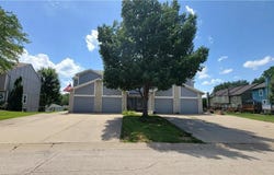 2604 S Peck Court, Independence, MO 64055