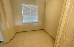 8550 Kingbird Loop, Estero, FL 33967