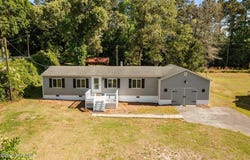 203 Hidden Bay Drive, Cedar Point, NC 28584