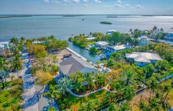 17210 Angelfish Lane, Sugarloaf Key, FL 33042