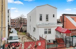 14 E 32nd Street, Brooklyn, NY 11226