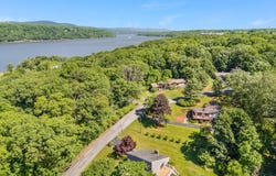 13 Riverview Circle, Poughkeepsie, NY 12601
