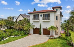 3717 DUVAL Drive, Jacksonville Beach, FL 32250