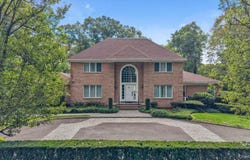 75 Belvedere Drive, Syosset, NY 11791