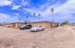 9847 N 11TH Avenue, Phoenix, AZ 85021