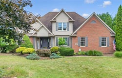 1133 S Azalea Boulevard, Barberton, OH 44203