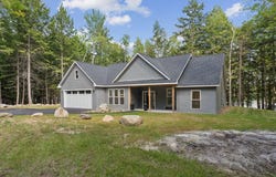492 Point Drive, Mount Vernon, ME 04349