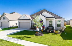 4673 W Ridge Road, Lake Charles, LA 70607