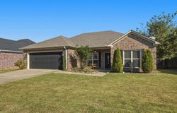 30 Ruby June Drive, Vilonia, AR 72173