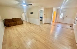 632 Oak St, Carmi, IL 62821