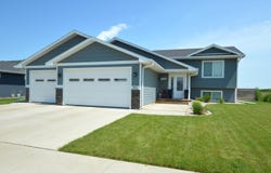 2413 S Lawson Street, Aberdeen, SD 57401