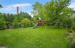 2408 3RD STREET N, ARLINGTON, VA 22201
