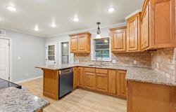 710 N King, Carthage, TX 75633